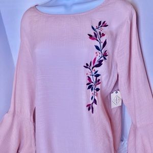 St. John’s Bay Women’s top